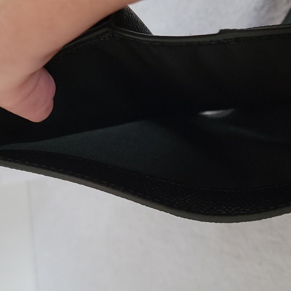 Coach black medium corner zip wallet - Picture 11 of 14